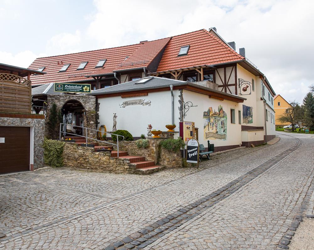Kraeuterhotel Garni Zur Klostergrotte Nohra  Zewnętrze zdjęcie