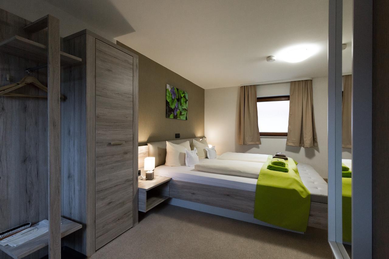 Kraeuterhotel Garni Zur Klostergrotte Nohra  Zewnętrze zdjęcie