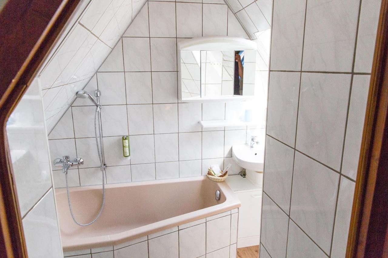 Kraeuterhotel Garni Zur Klostergrotte Nohra  Zewnętrze zdjęcie