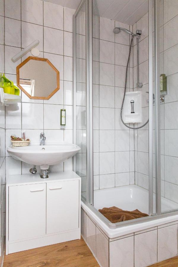 Kraeuterhotel Garni Zur Klostergrotte Nohra  Zewnętrze zdjęcie